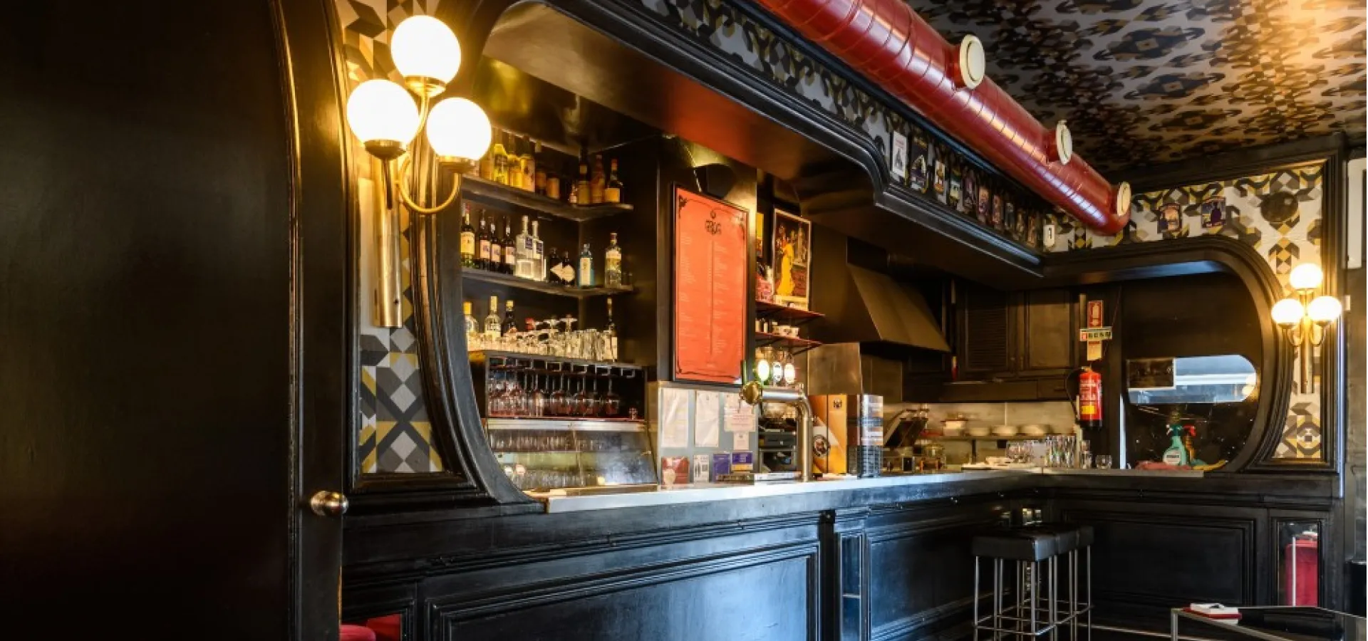Pub Grog. Lojas com História de Alvalade